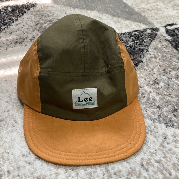 Lee Kids' Two-Tone Green and Orange Hat - Picture 1 of 3